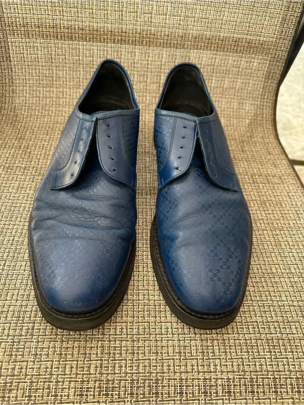 Gucci Derby Lace- Up Men’s Blue Leather Dress Shoes with COA.